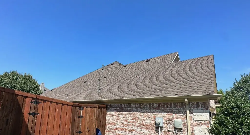 Completed roof replacement project in Burbank